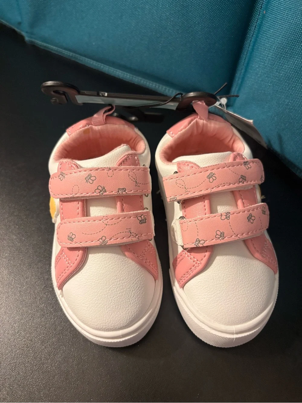 Disney Pink and White Winnie the Pooh Hook-and-Loop Kids Sneakers